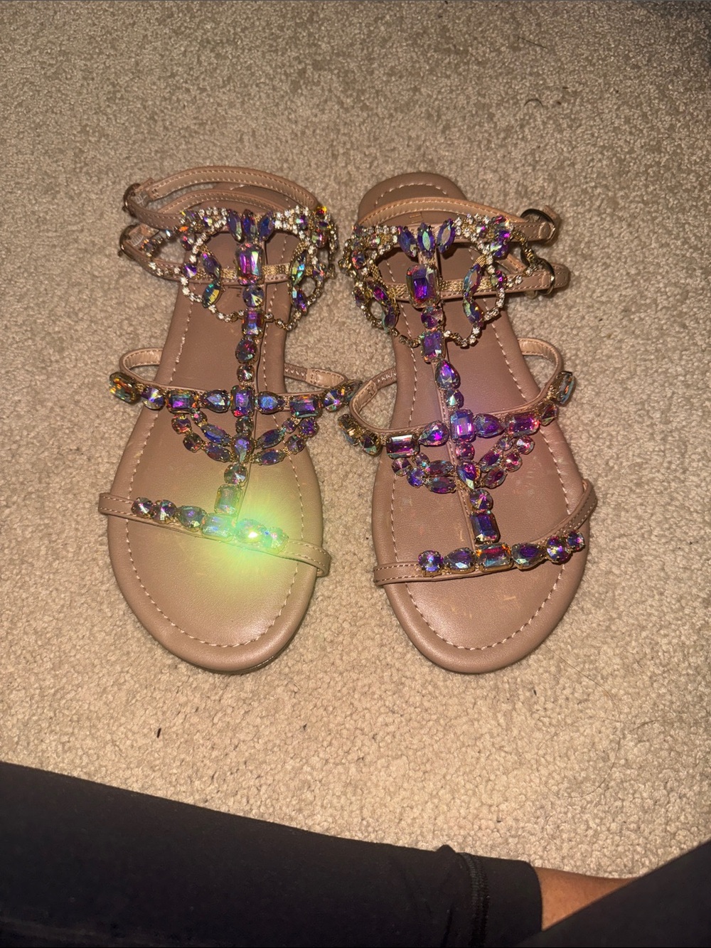 Embellished Nude Jeweled T-Strap Sandals Thalia sodi, never worn